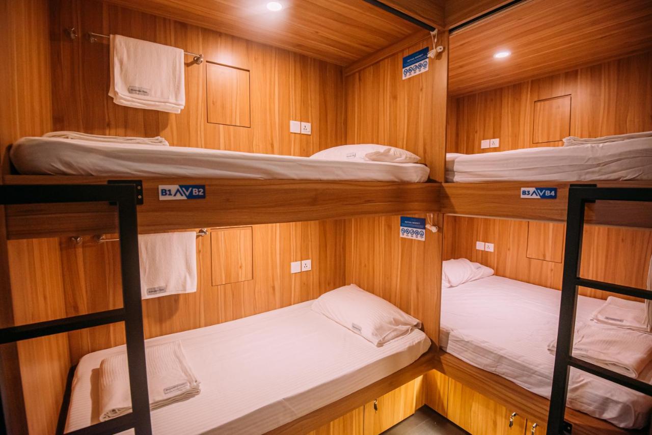 Bluewaters Pods 38 Hongkong St Hostel Szingapúr Kültér fotó